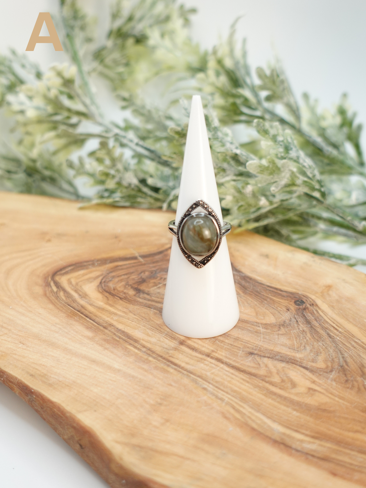 Labradorite Cat Eye Ring
