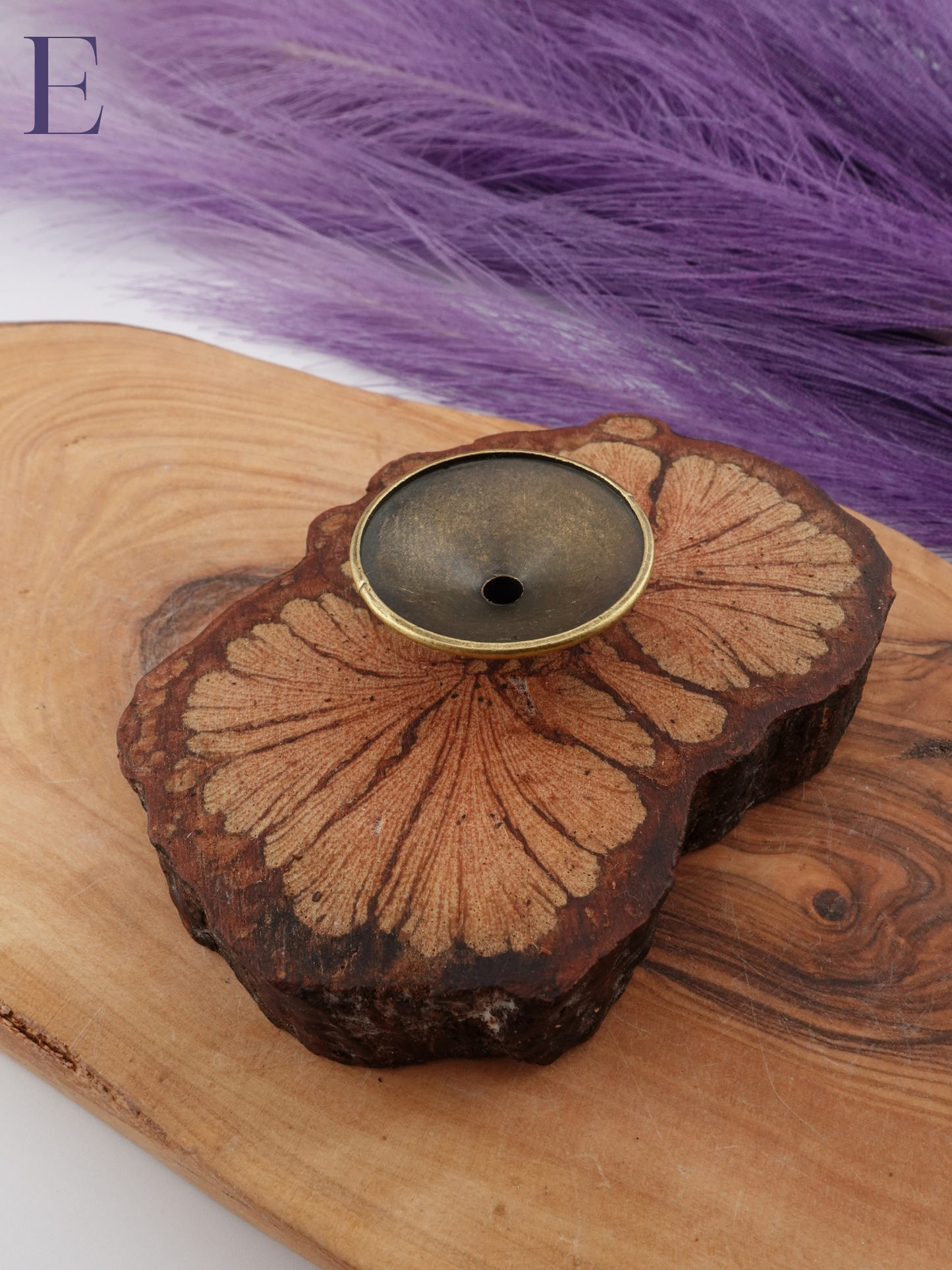 Tree Slice Sphere Stand