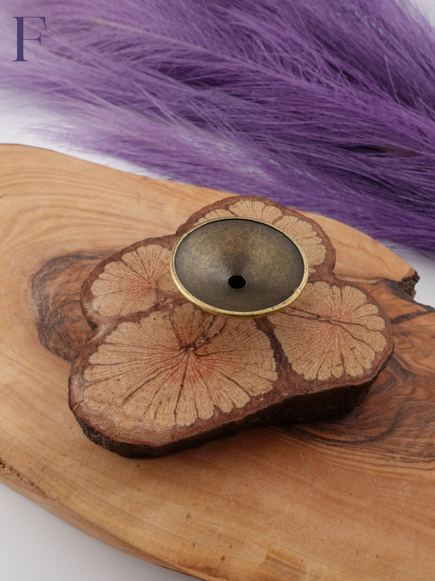 Tree Slice Sphere Stand