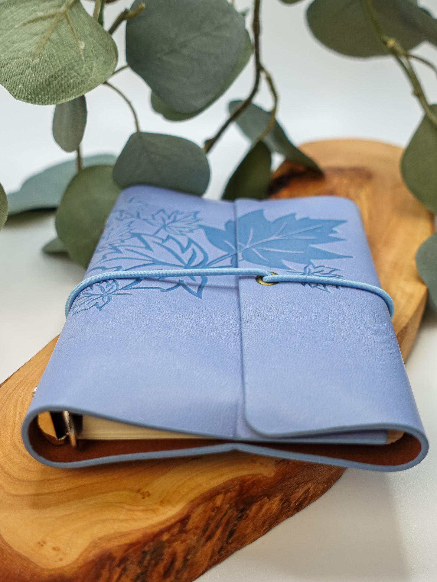 Leaf Notebook - Elastic Close