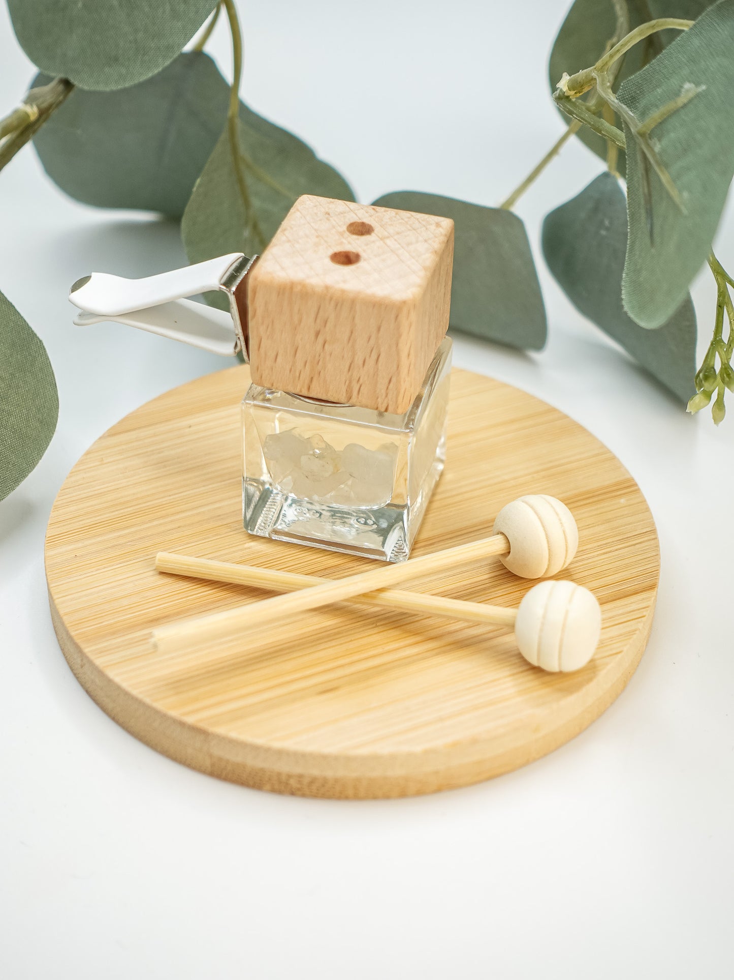 Clip-in Essential Oil Diffuser