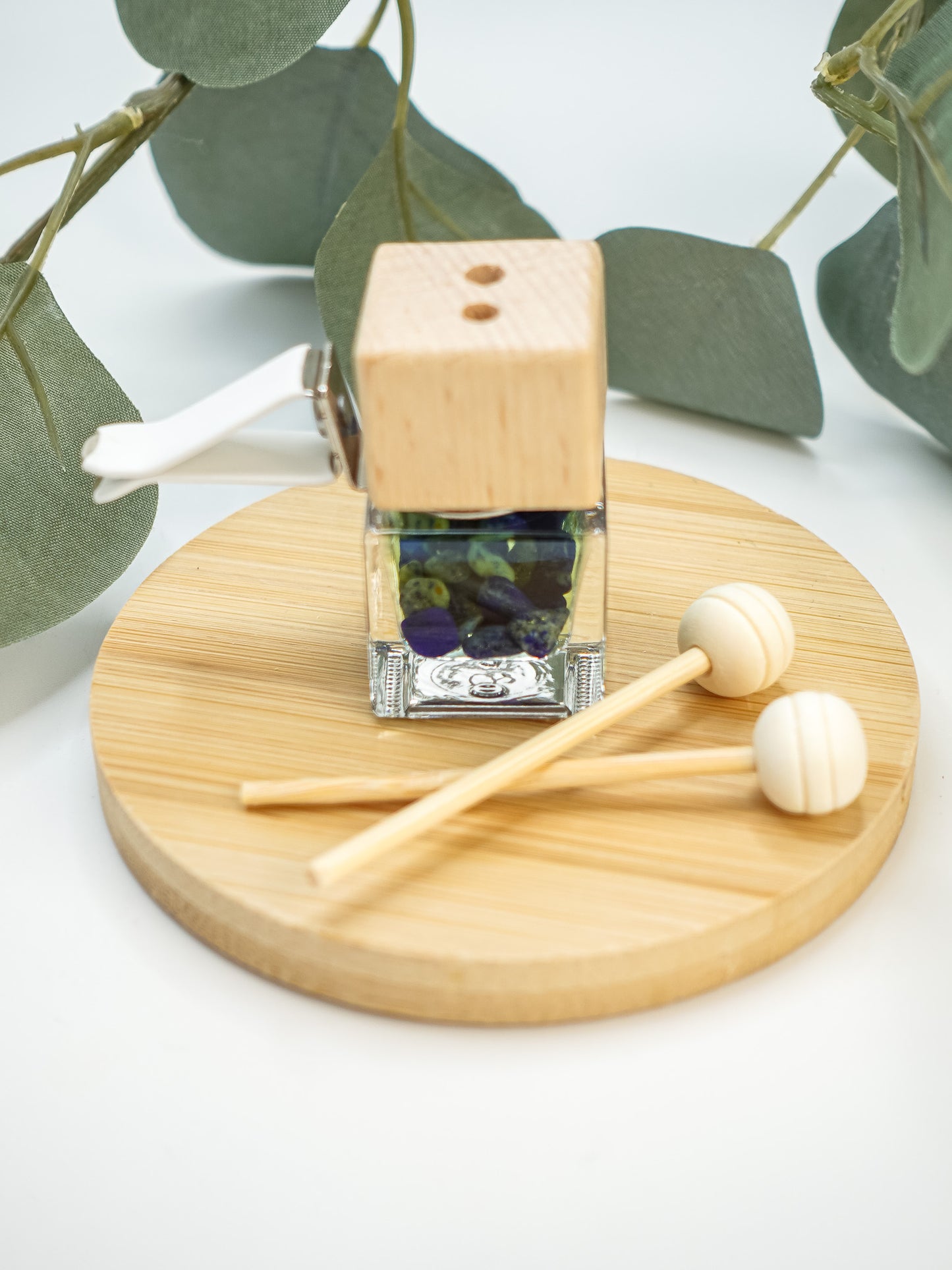 Clip-in Essential Oil Diffuser