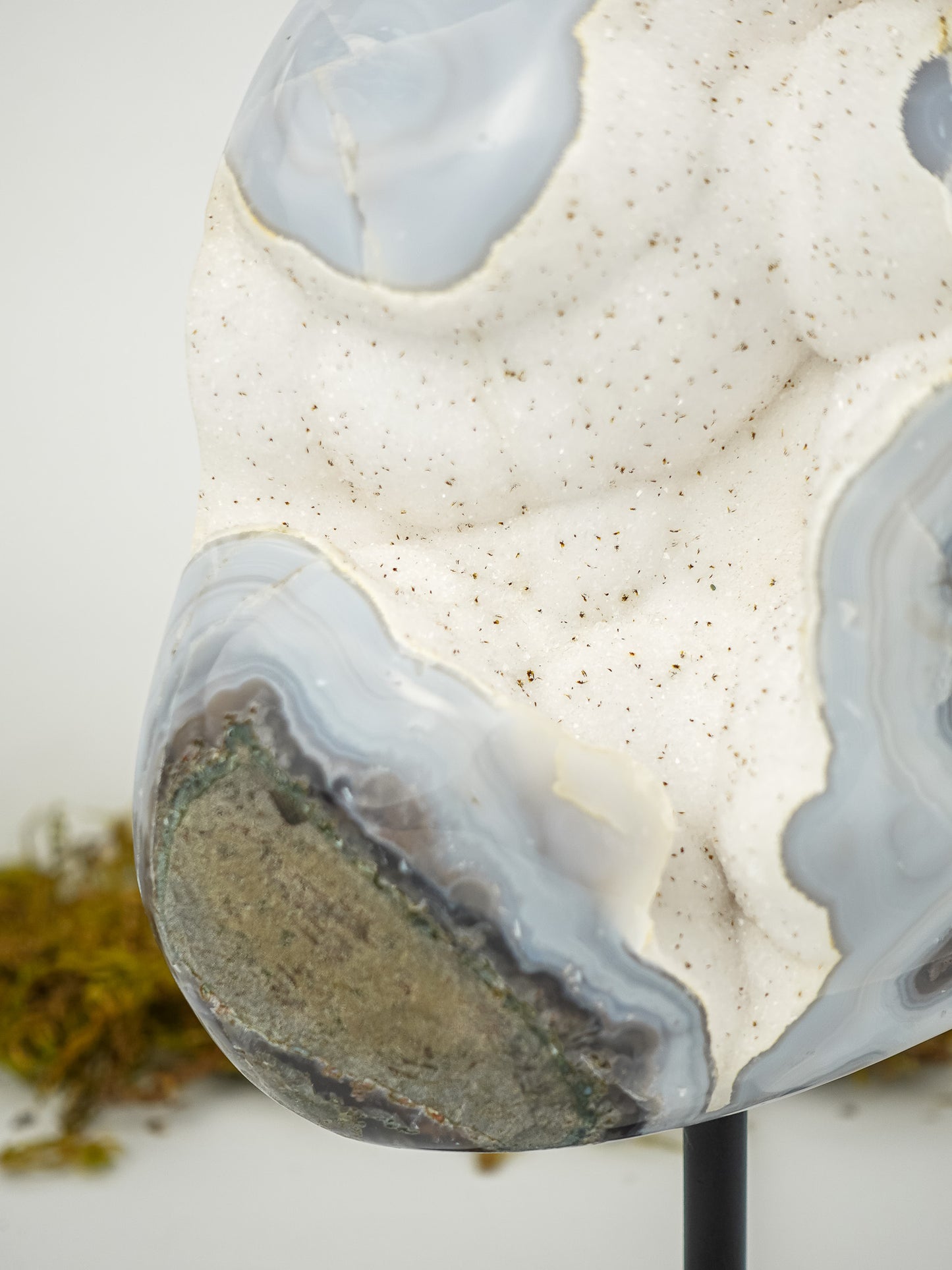 Agate Freeform on Pin
