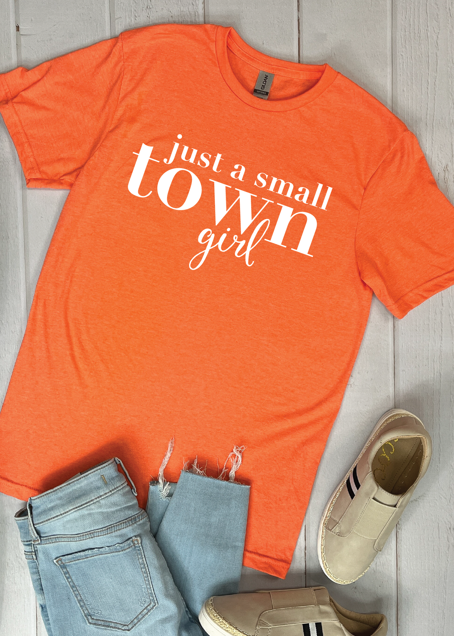 Small Town Girl - Graphic Tee