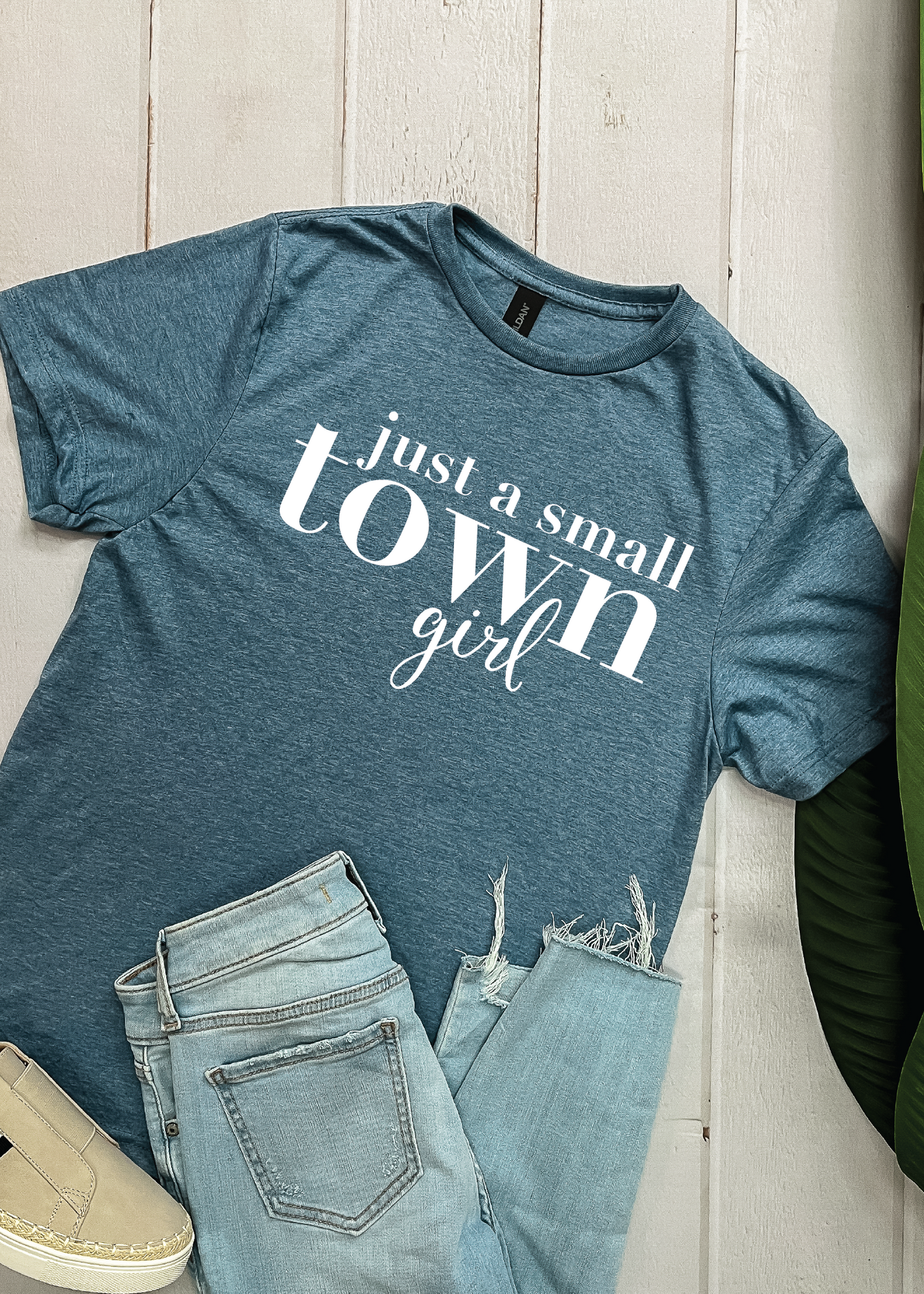 Small Town Girl - Graphic Tee