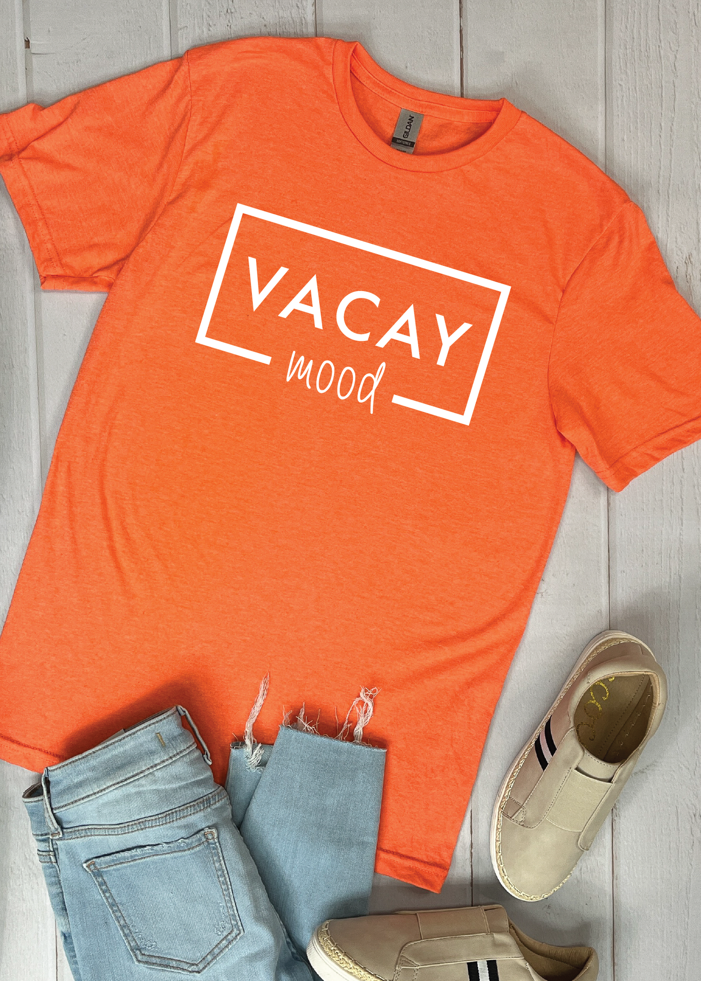 Vacay Mood - Graphic Tee