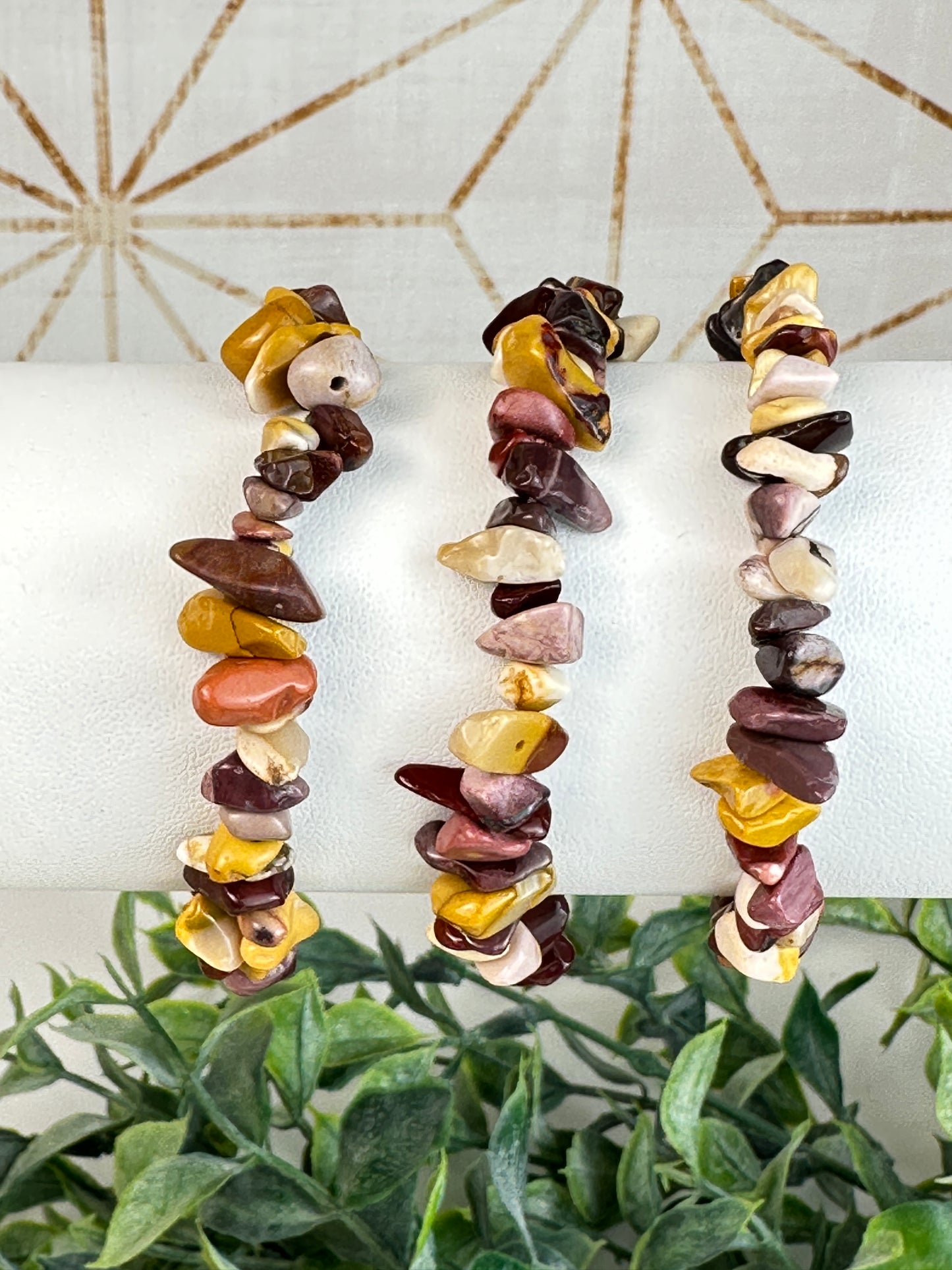 Mookaite Stretch Chip Bracelet