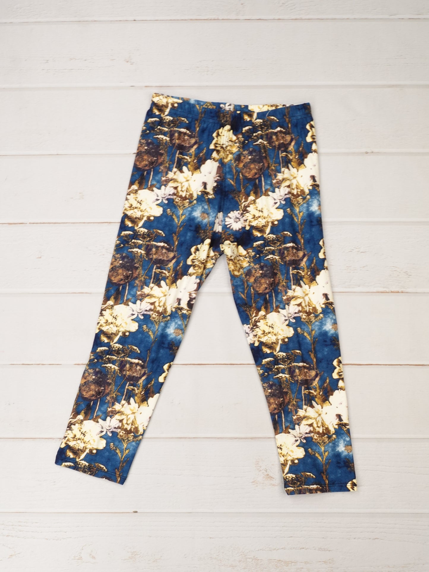 Rust and Ivory Floral Capri Leggings