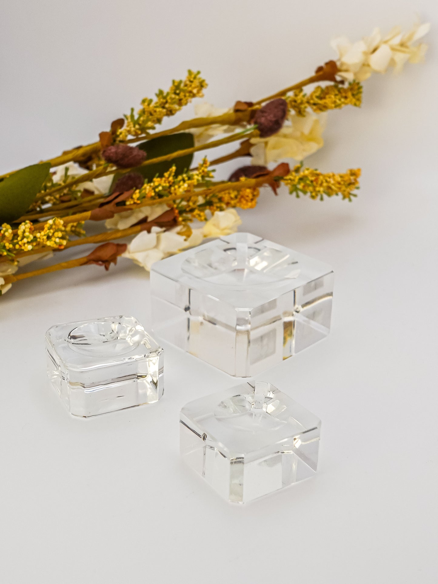 Cube Glass Sphere Stand-3 sizes