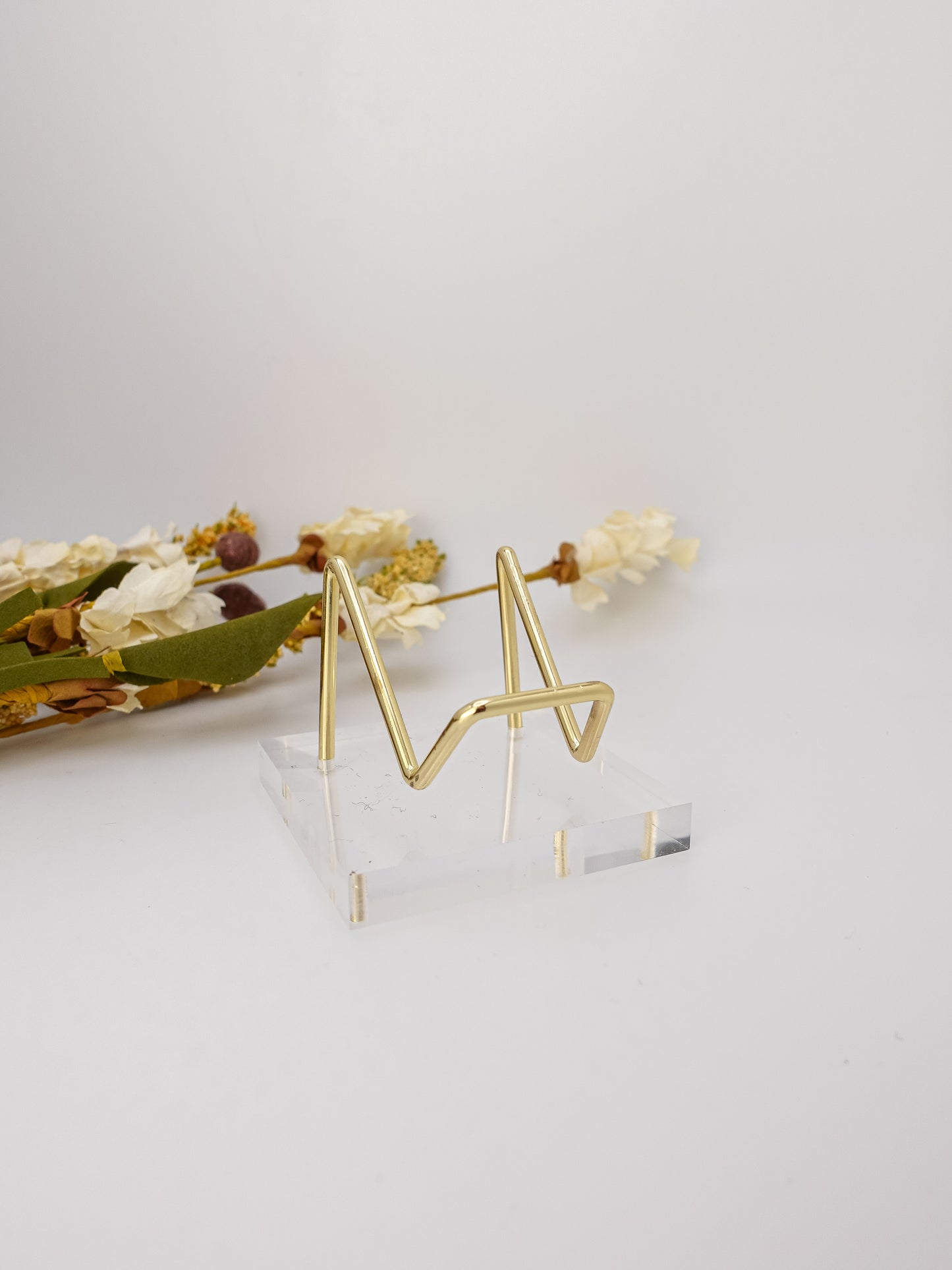 Clear and Metal Easel Slab Stand
