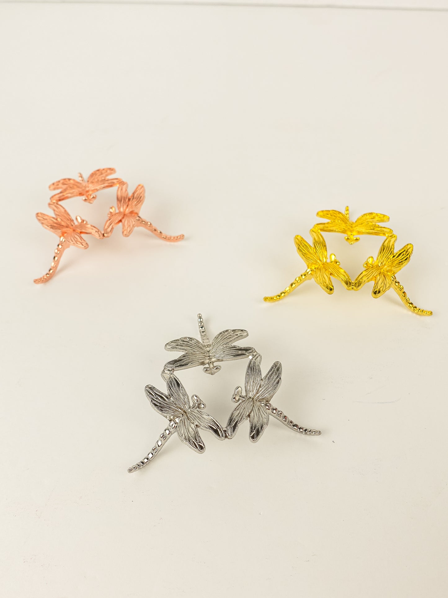 Dragonfly Sphere Stand