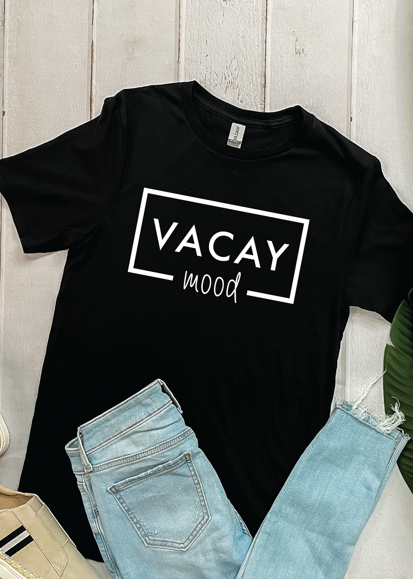 Vacay Mood - Graphic Tee