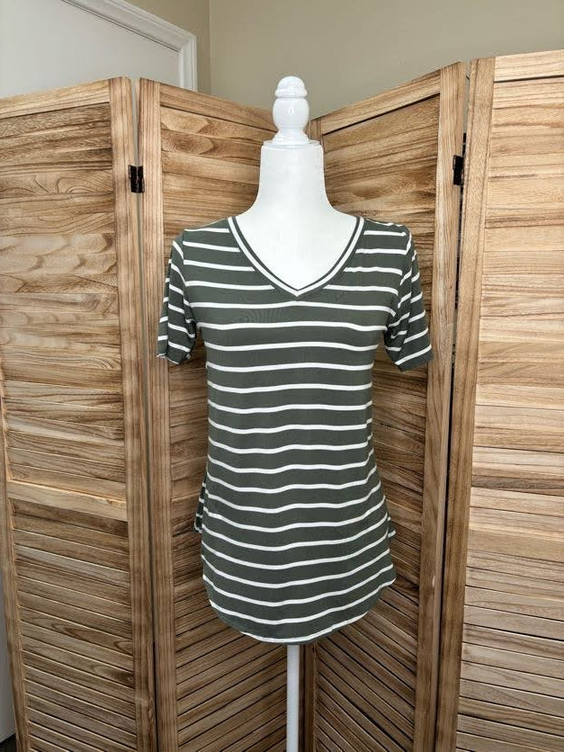 Parker Stripe V-Neck - 2 Colors!