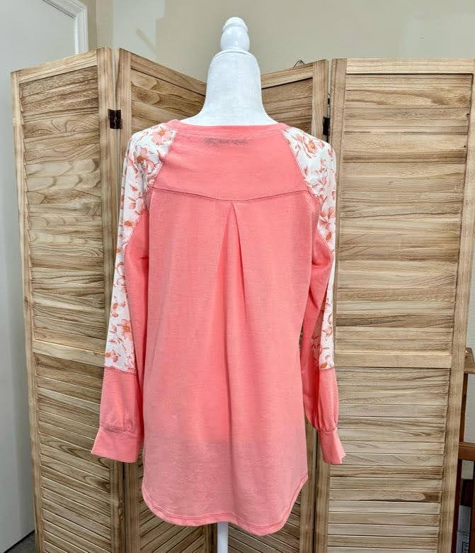 Papaya Knit Top w/Chiffon Floral Sleeves